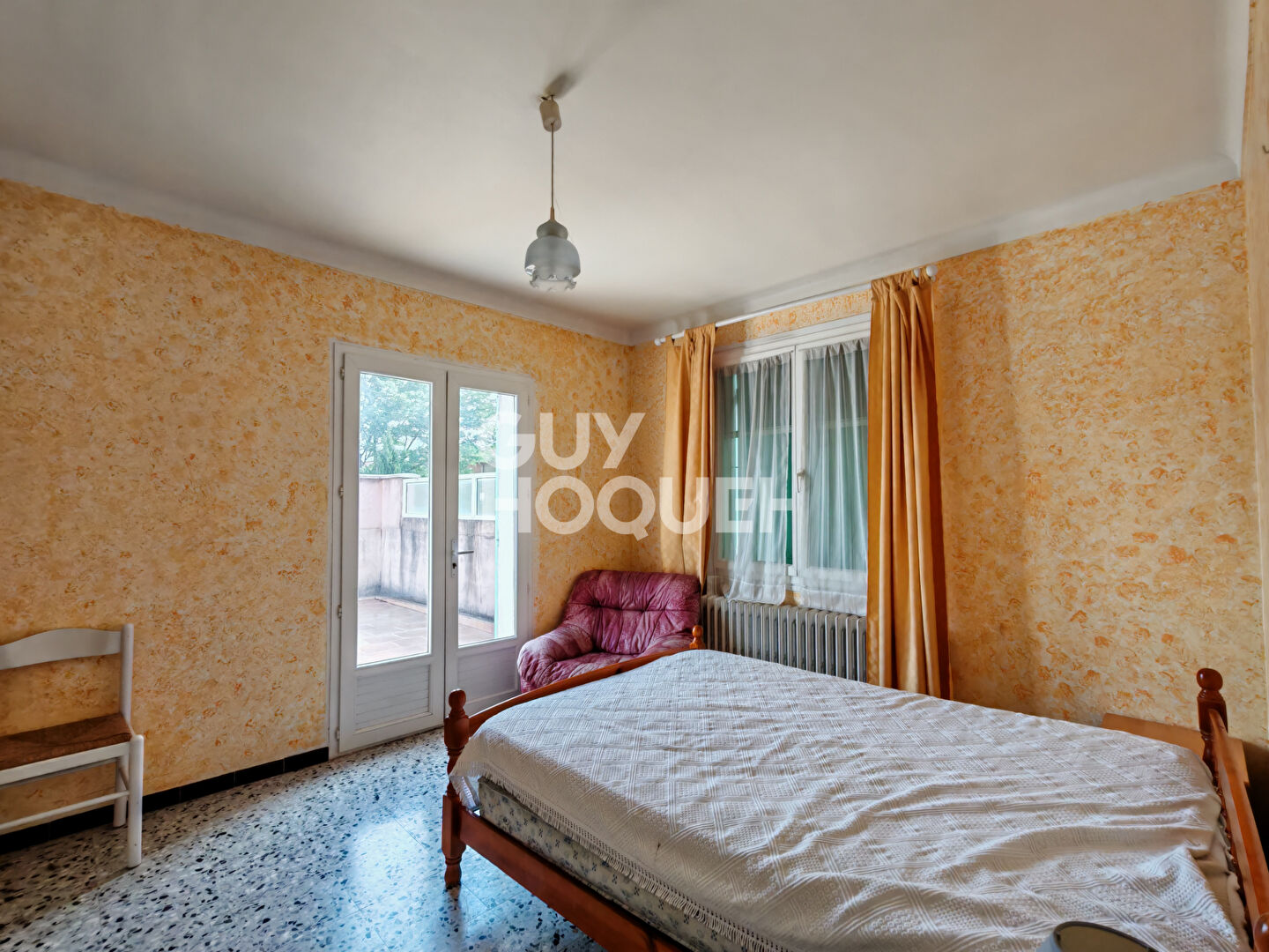 Maison 220 m² - Gros potentiel - Piscine - Vue Ventoux