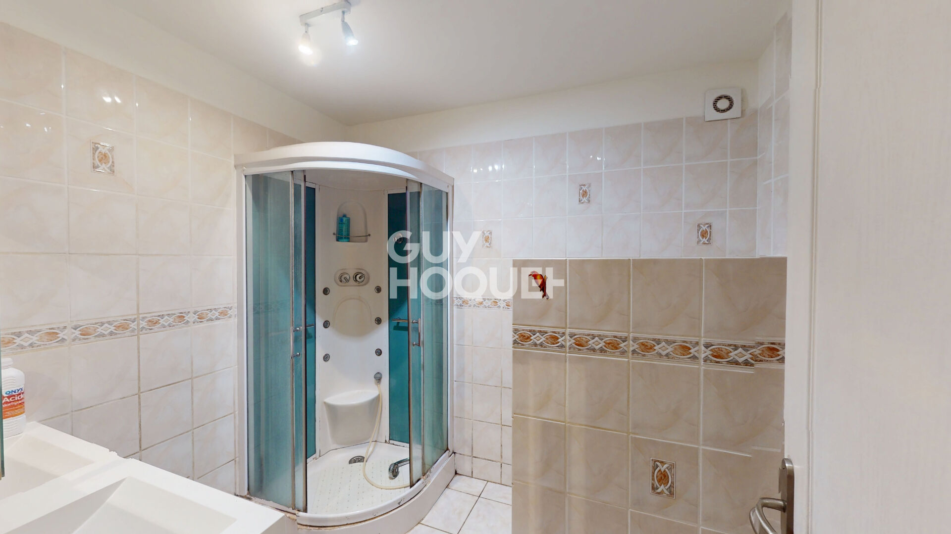 Maison 220 m² - Gros potentiel - Piscine - Vue Ventoux