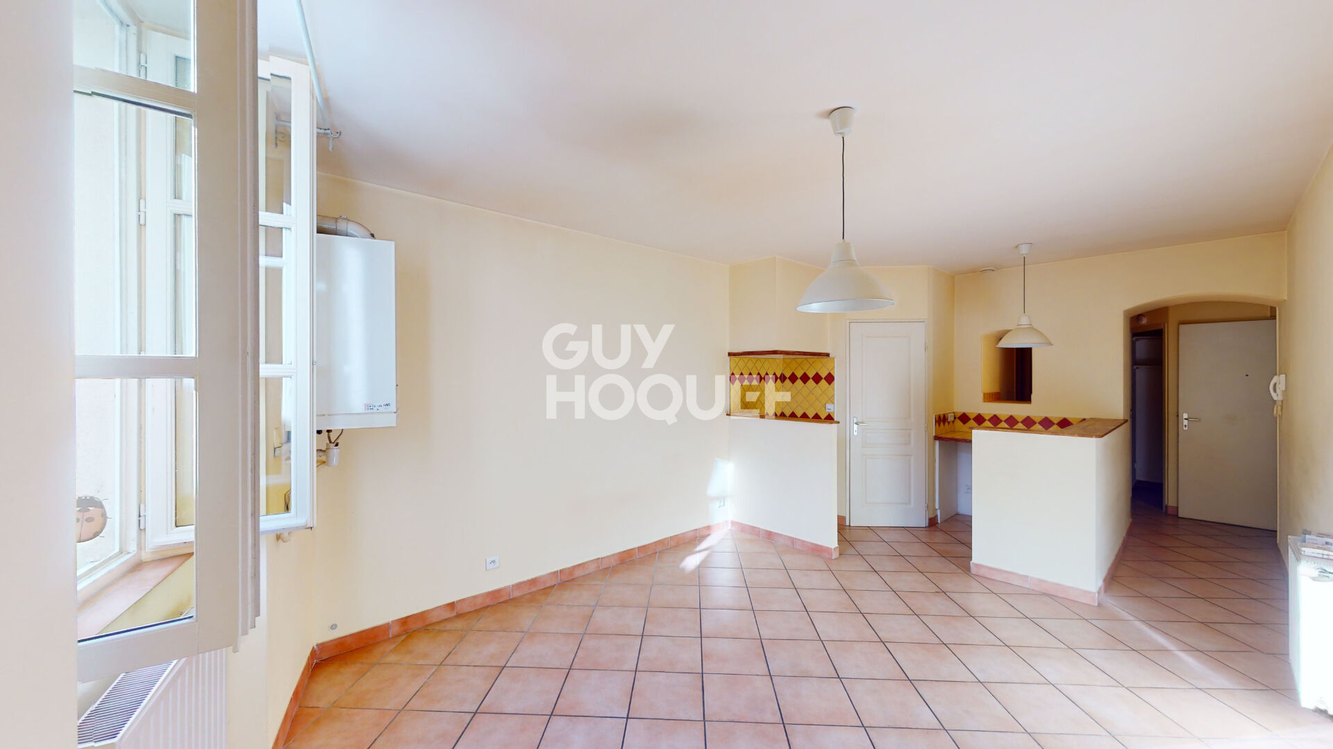 LOCATION d'un appartement 2 pièces (43 m²) à CARPENTRAS