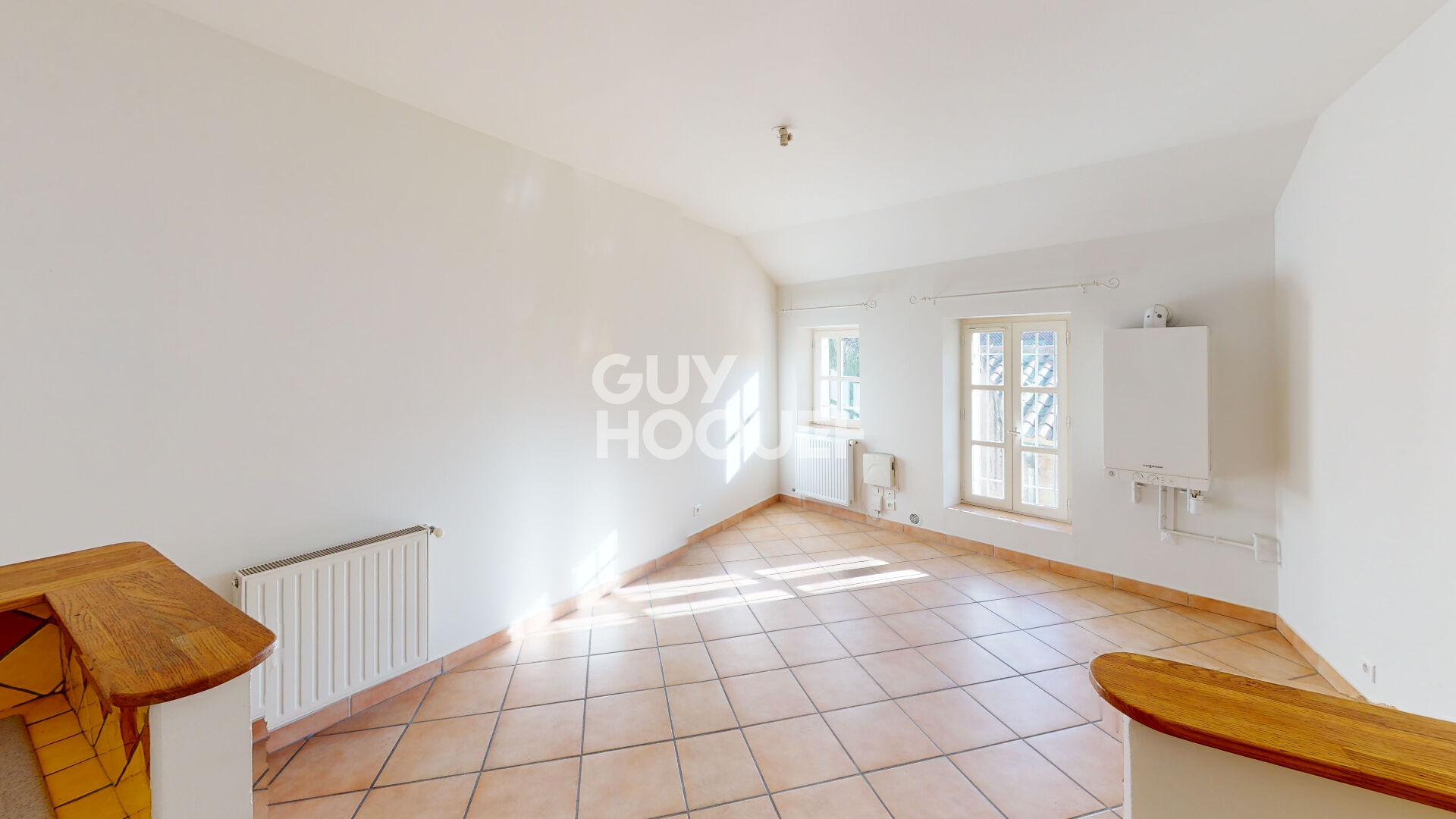 LOCATION d'un appartement 2 pièces (43 m²) à CARPENTRAS