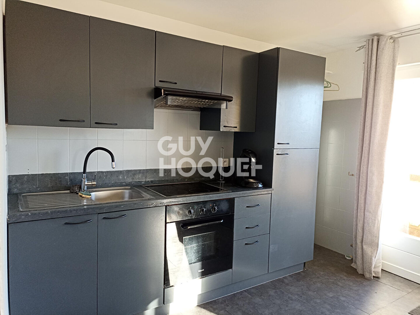 LOCATION : appartement 2 pièces (44 m²) à SORGUES