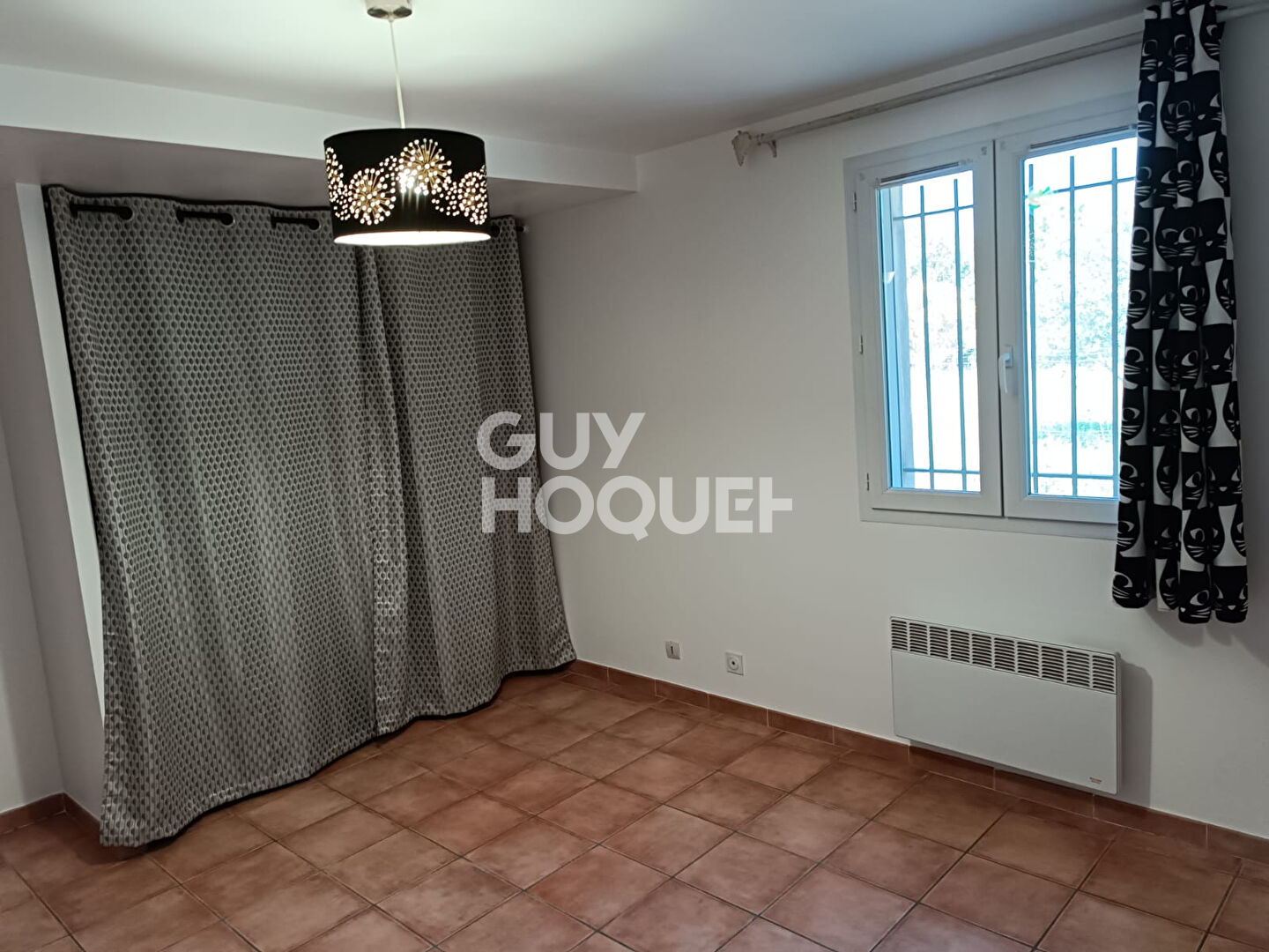 Location : appartement F2 meublé à VIOLES