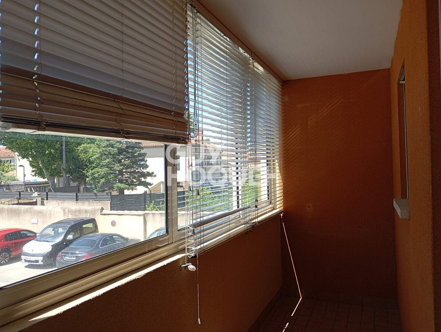 LOCATION : appartement T3 (80 m²) à CARPENTRAS