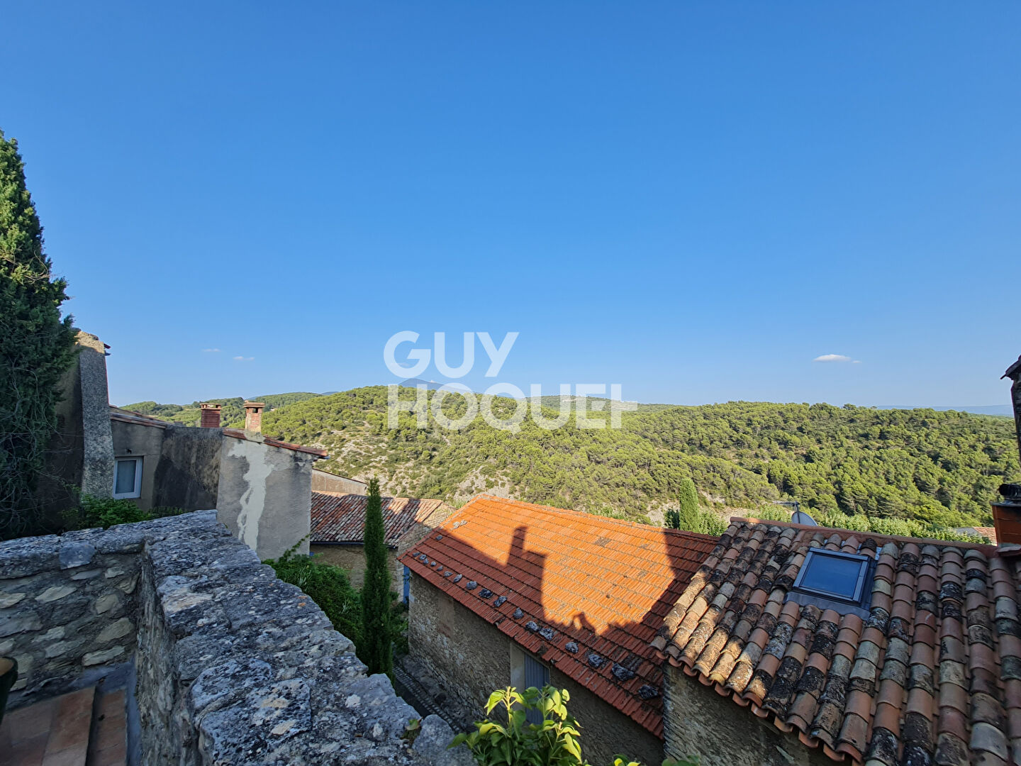 Maison LE BARROUX - coeur de village - sur 5 niveaux