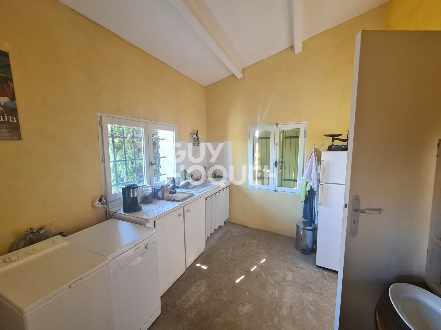 Maison LE BARROUX - coeur de village - sur 5 niveaux