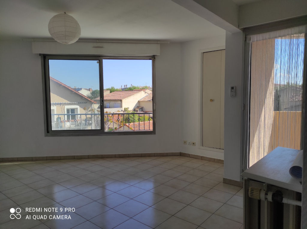 CARPENTRAS : appartement F2 (45 m²)