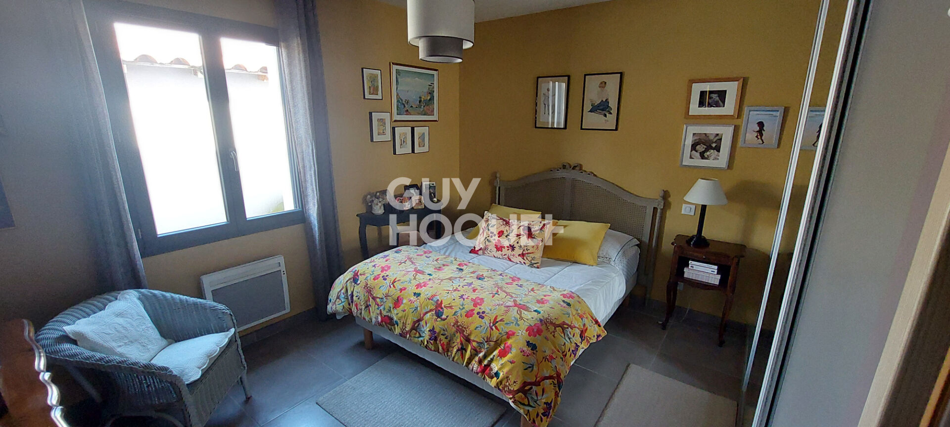 Carpentras (Lègue) - Maison moderne de plain pied de 129 m² - 4 chambres - Piscine - Dépendance