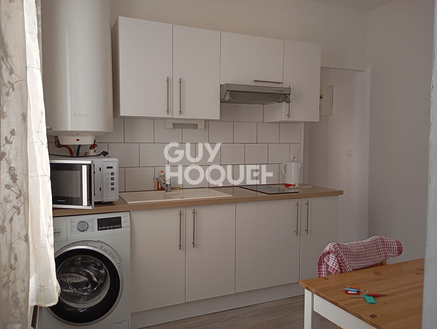 CARPENTRAS : appartement de 2 pièces (22 m²) à louer
