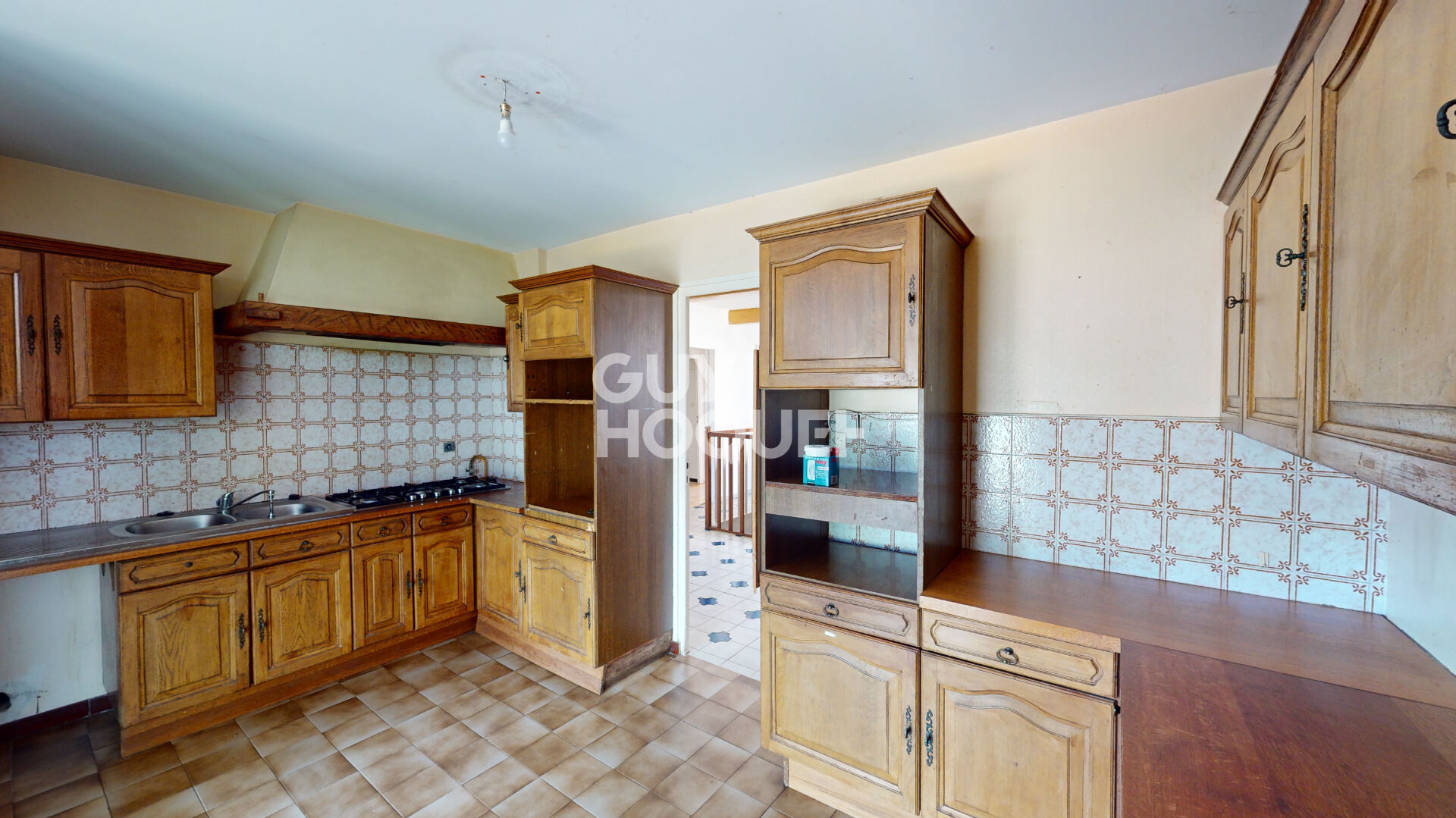 Maison Carpentras 157 m² habitables + Dépendances 127 m²