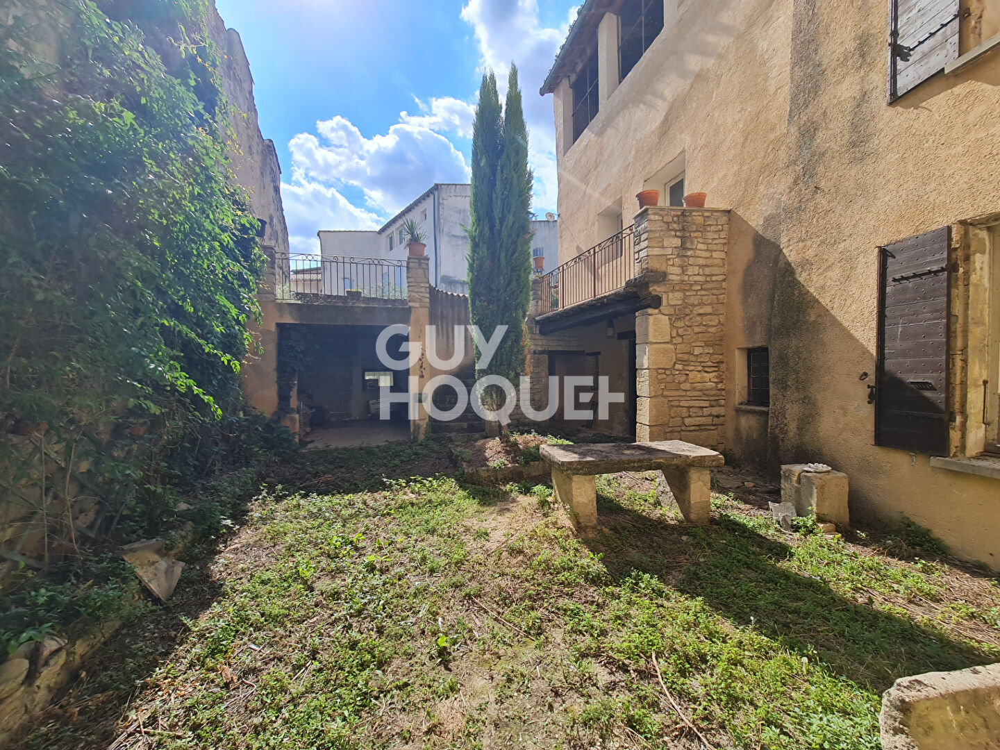 Maison MAZAN - 10 pièces - 375 m² - Grand potentiel