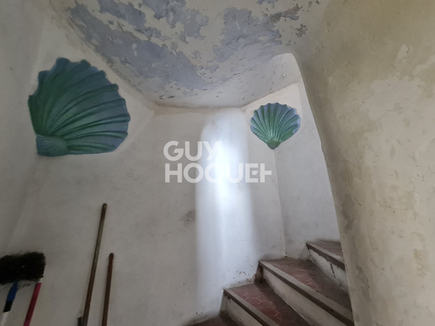 Maison MAZAN - 10 pièces - 375 m² - Grand potentiel