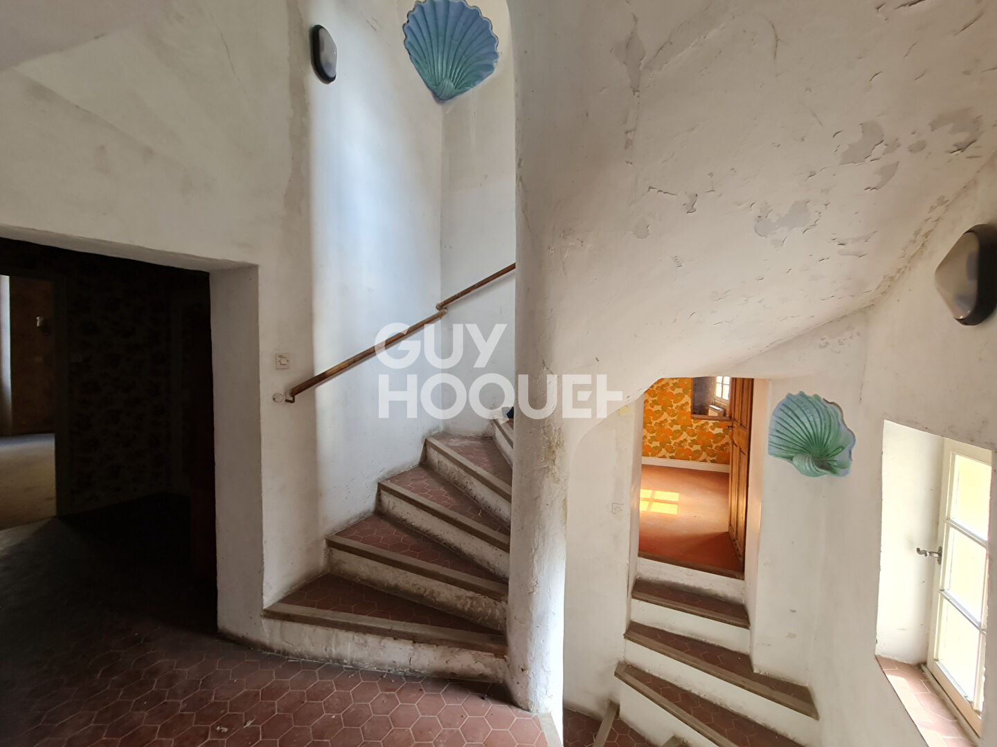 Maison MAZAN - 10 pièces - 375 m² - Grand potentiel