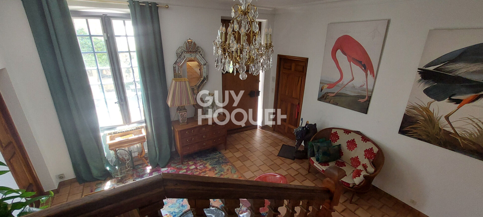 Carpentras - Hôtel Particulier 1850 - 252 m² - 9 pièces - 5 chambres - Cour intérieure