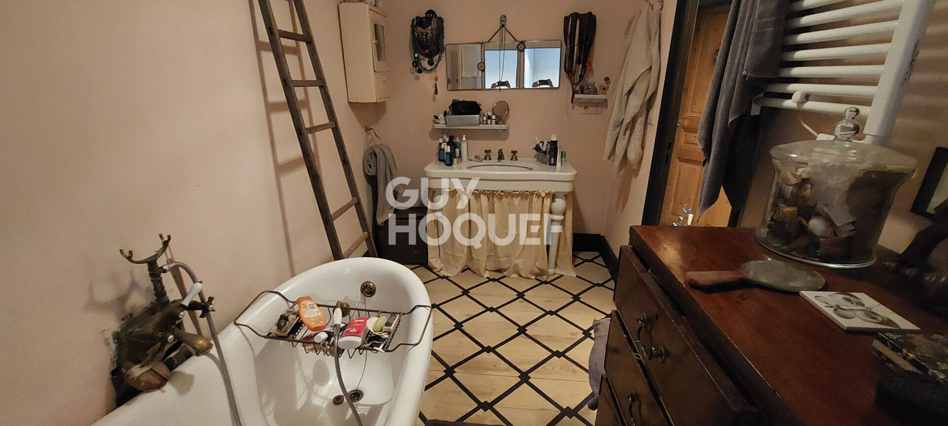 MONTFAVET, maison 5 pièces de 108 m2 - Proche de toutes les commodités