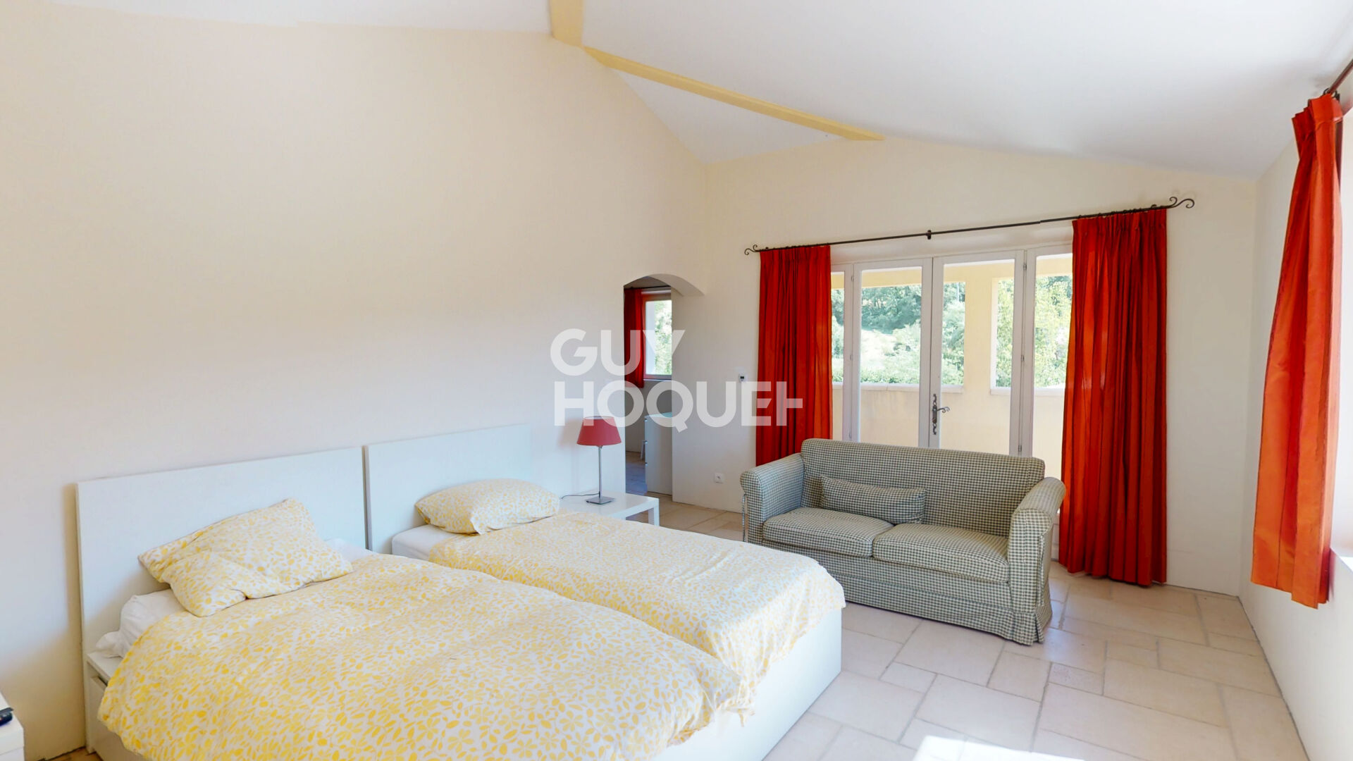 Maison Montbrun Les Bains 245 m2 - Terrain 1422 m² - Vue Ventoux - Fort potentiel