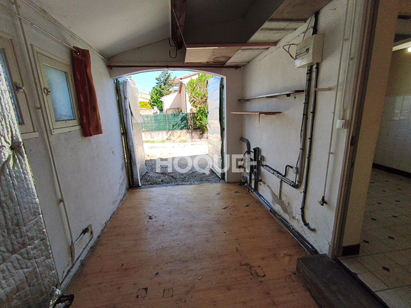 CARPENTRAS - Maison de plain-pied 2 chambres avec garage et jardin