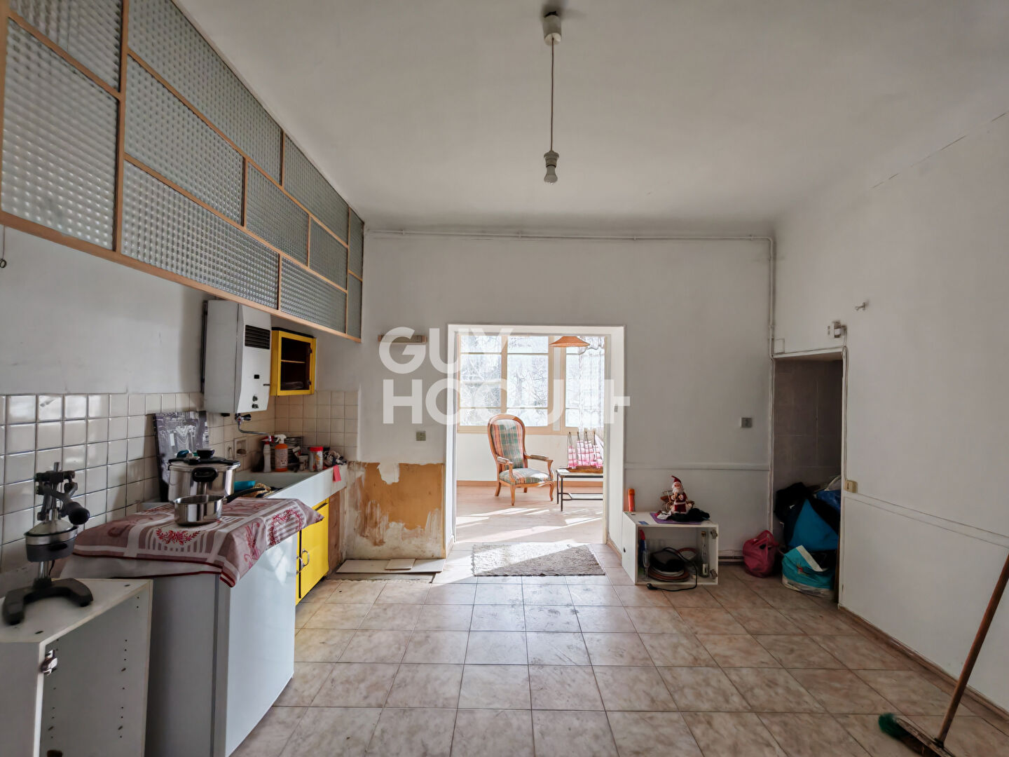 Maison - 180m² - Terrain constructible / piscinable 922m²