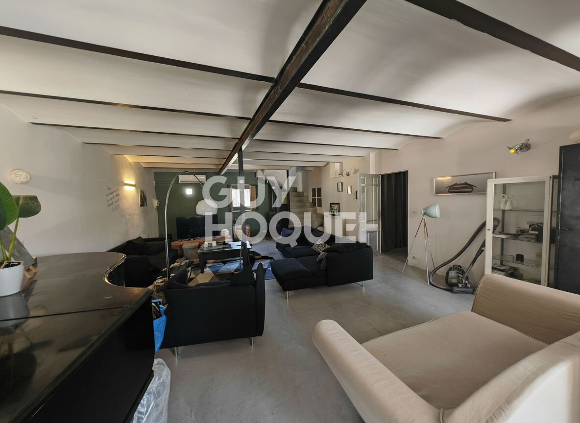 Maison de caractère des années 30 - MAZAN - 207 m² habitables