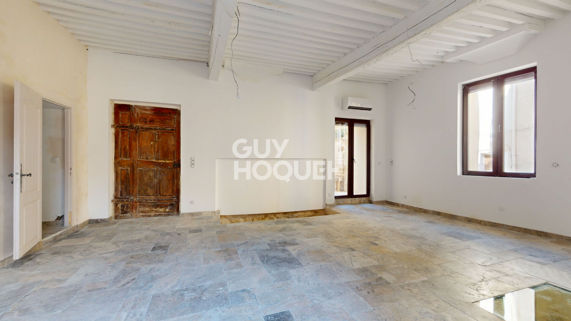 Maison Caromb 181 m2 - 3 extérieurs - Rare sur le marché