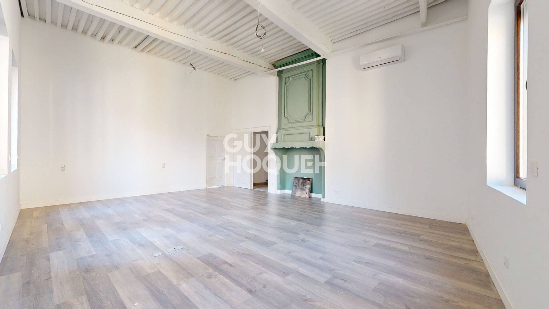 Maison Caromb 181 m2 - 3 extérieurs - Rare sur le marché