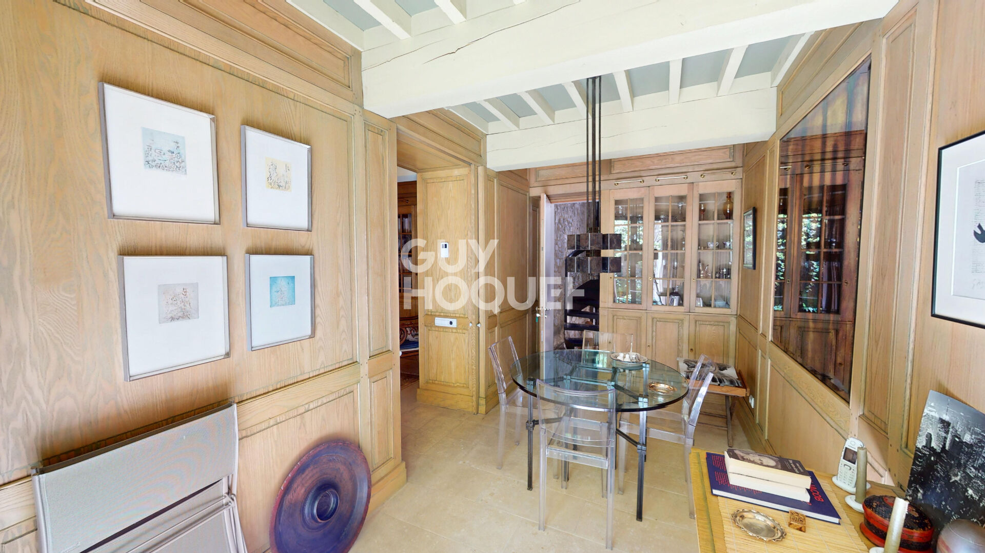 Maison de Prestige à vendre à Saint-Didier ! 243 m² - Patio - Terrasse - Garage