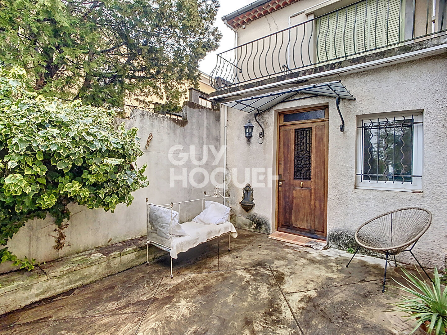 À vendre : Appartement 119 m² - 4 pièces à Carpentras - 2 Garages - Jardin