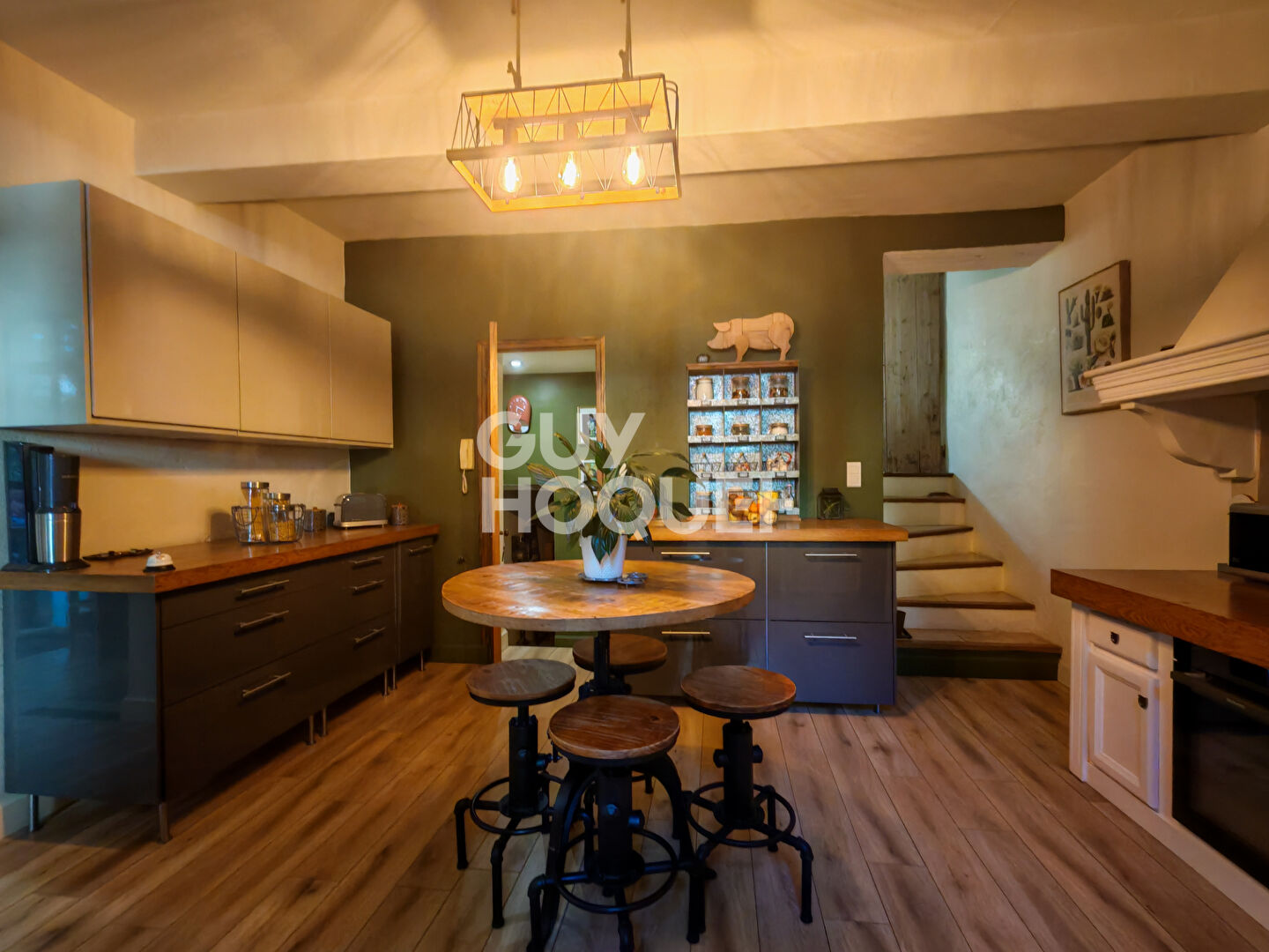 Mas 160m² habitables - Bassin de nage - Proximité commodités