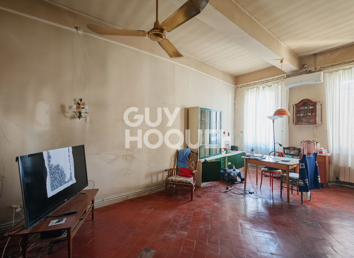 Belle demeure du XVIIe Siècle - Un Joyau Historique au Coeur de Carpentras