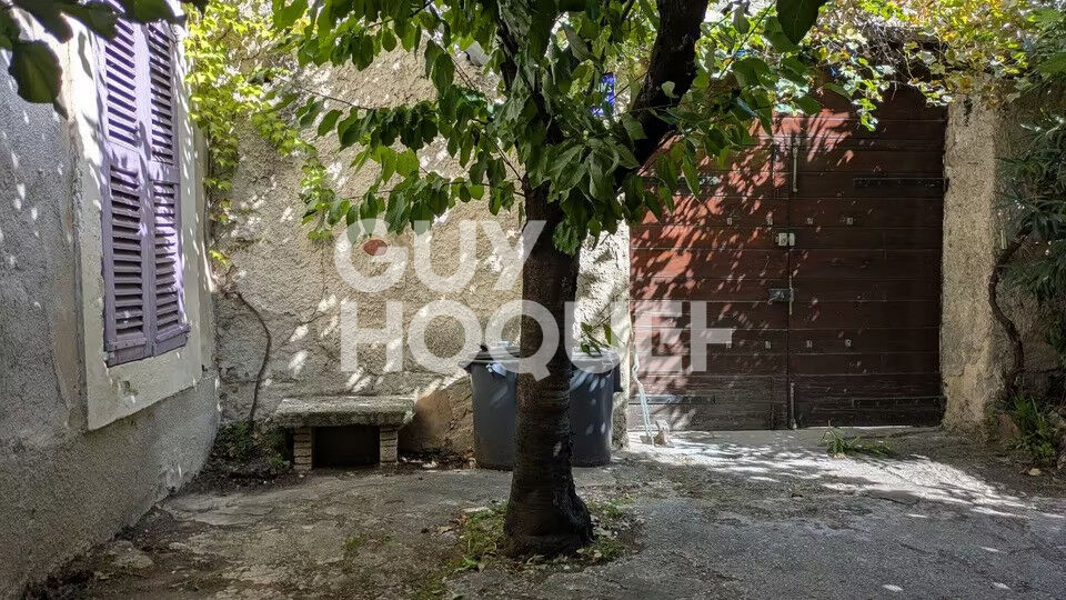 Belle demeure du XVIIe Siècle - Un Joyau Historique au Coeur de Carpentras