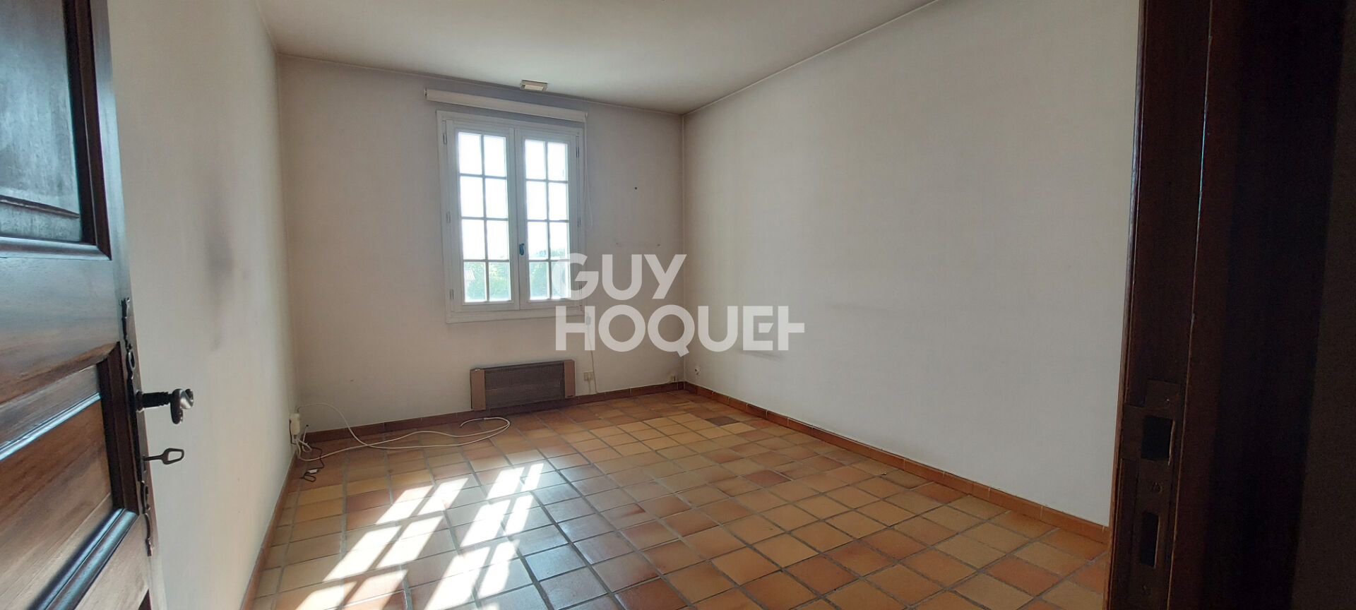 Carpentras (quartier recherché) - Maison 5 pièces de 130 m² - Jardin - Garage - Terrain constructible et piscinable