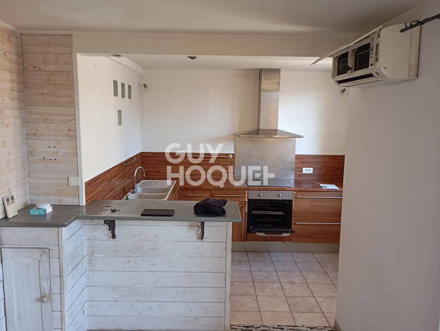 Appartement T3 - 52 m2 - Balcon - cave - pkg libre