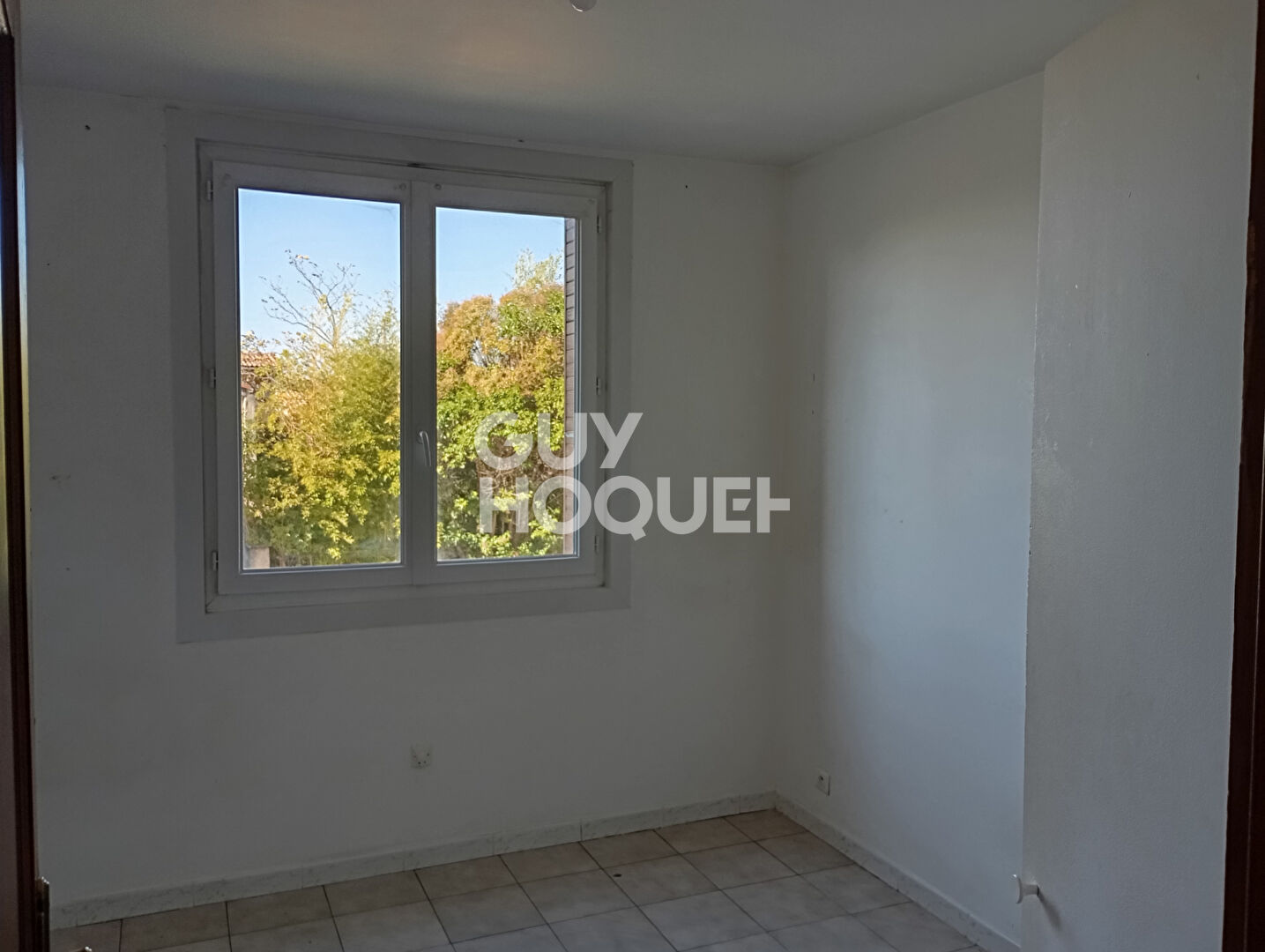 Appartement T3 - 52 m2 - Balcon - cave - pkg libre