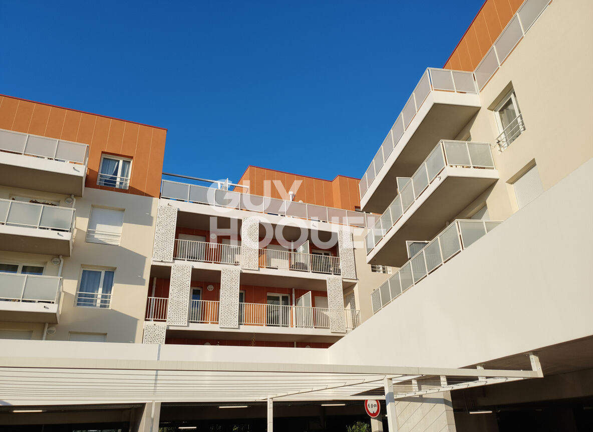 Appartement Monteux T3 (55 m²) + Terrasse + Stationnement