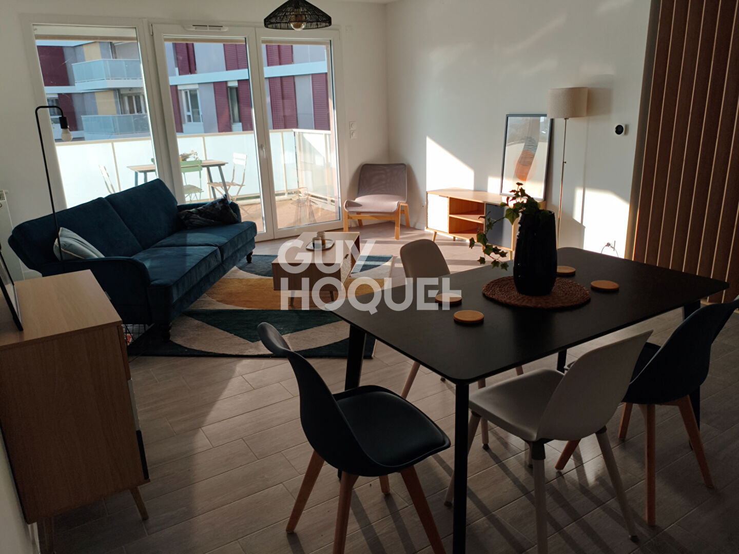 Appartement Monteux T4 de 85 m² + terrasse 9 m² + 1 place de stationnement + cave