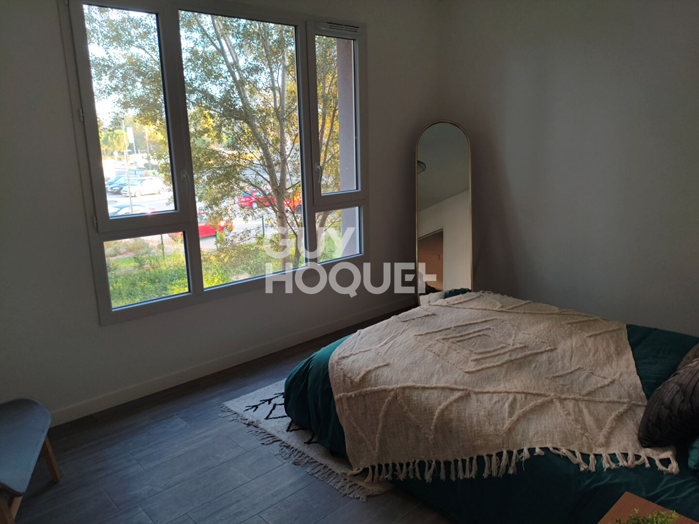 Appartement Monteux T4 de 85 m² + terrasse 9 m² + 1 place de stationnement + cave