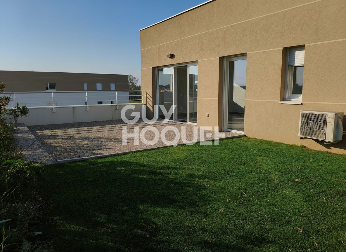 Appartement Monteux T4 de 93 m² au dernier étage avec immense terrasse/jardin de 72 m²