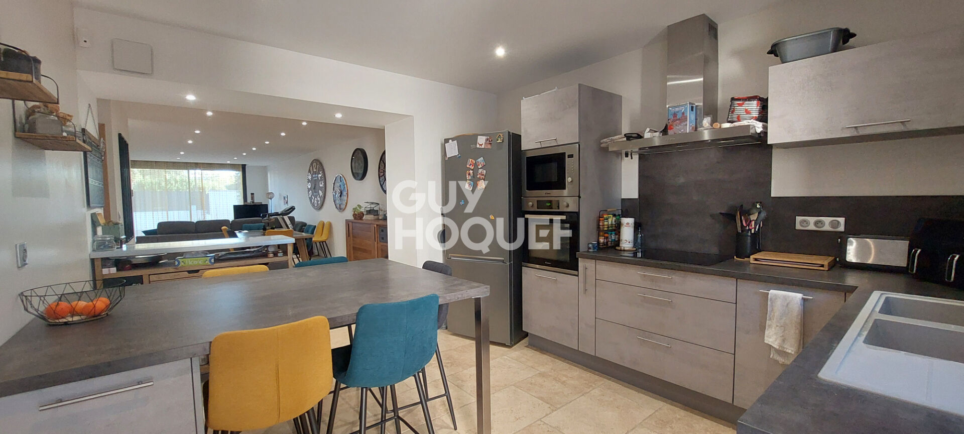 Petit Palais (Isle sur la Sorgue) - Maison de village type 5 de 129 m² - 3 chambres - Cour - 2 terrasses