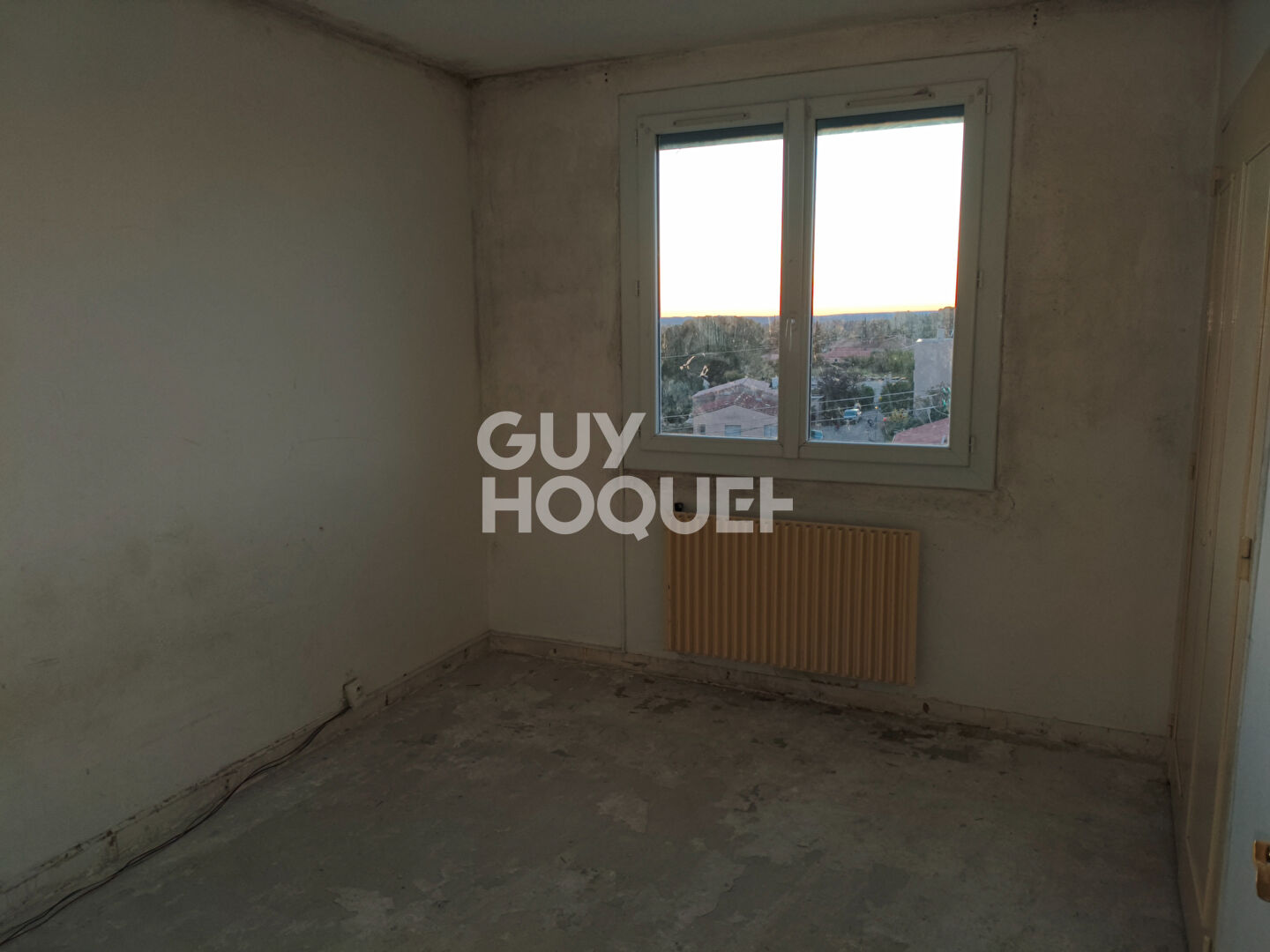 EXCLUSIVITE Guy Hoquet CARPENTRAS -  Appartement T3, 66 m², dernier étage dans résidence sécurisée