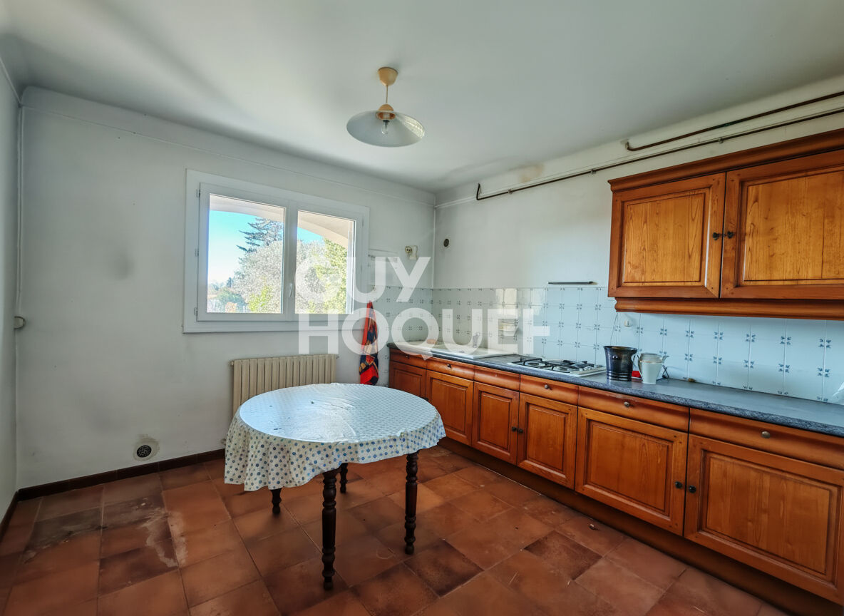 Maison 185 m² - Terrain 588 m² - 5 chambres - 2 garages