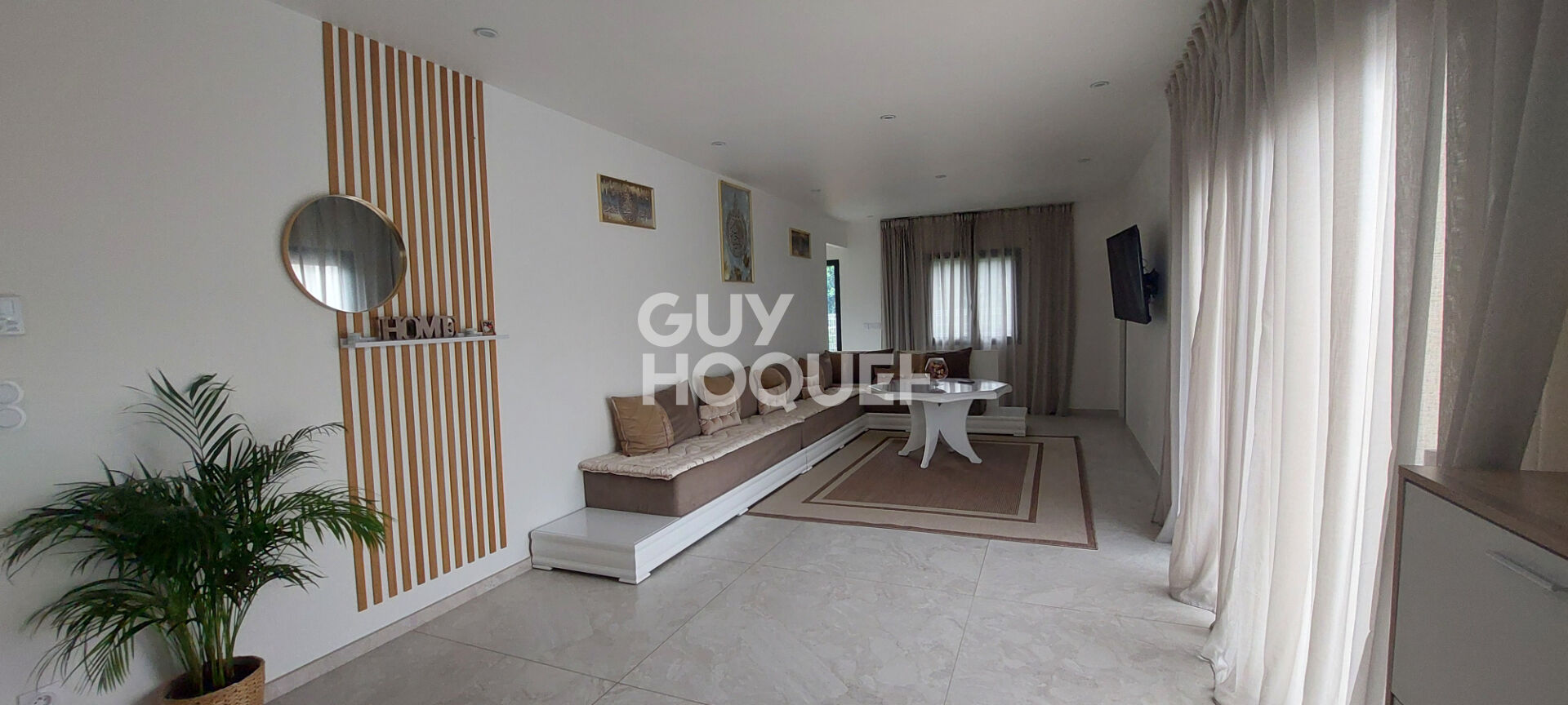 Maison PP de 135 m² - 4 chambres - Jardin - Piscine