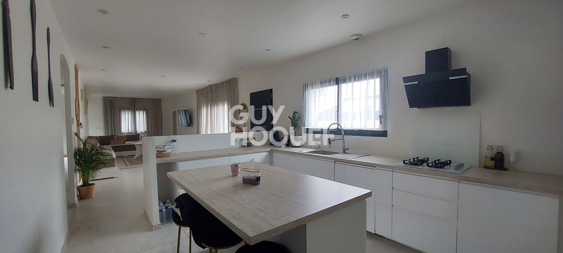 Maison PP de 135 m² - 4 chambres - Jardin - Piscine