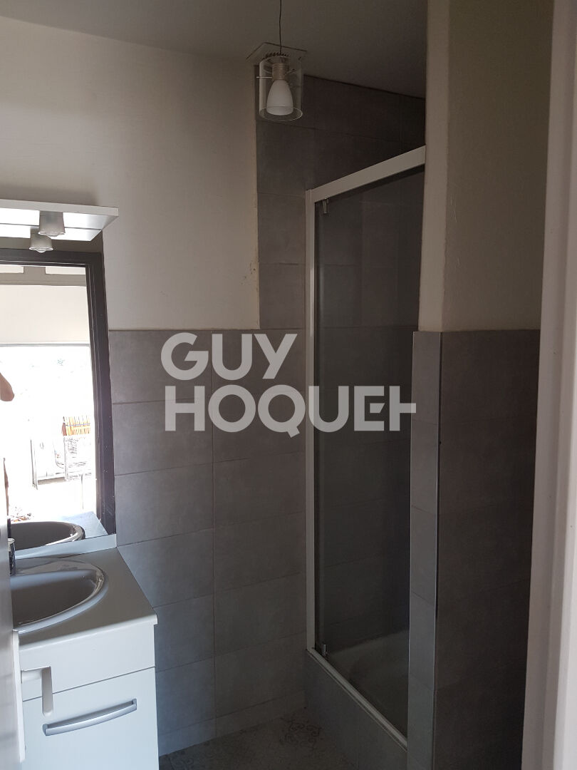 Appartement Caumont Sur Durance 2 pièce(s) 42 m2