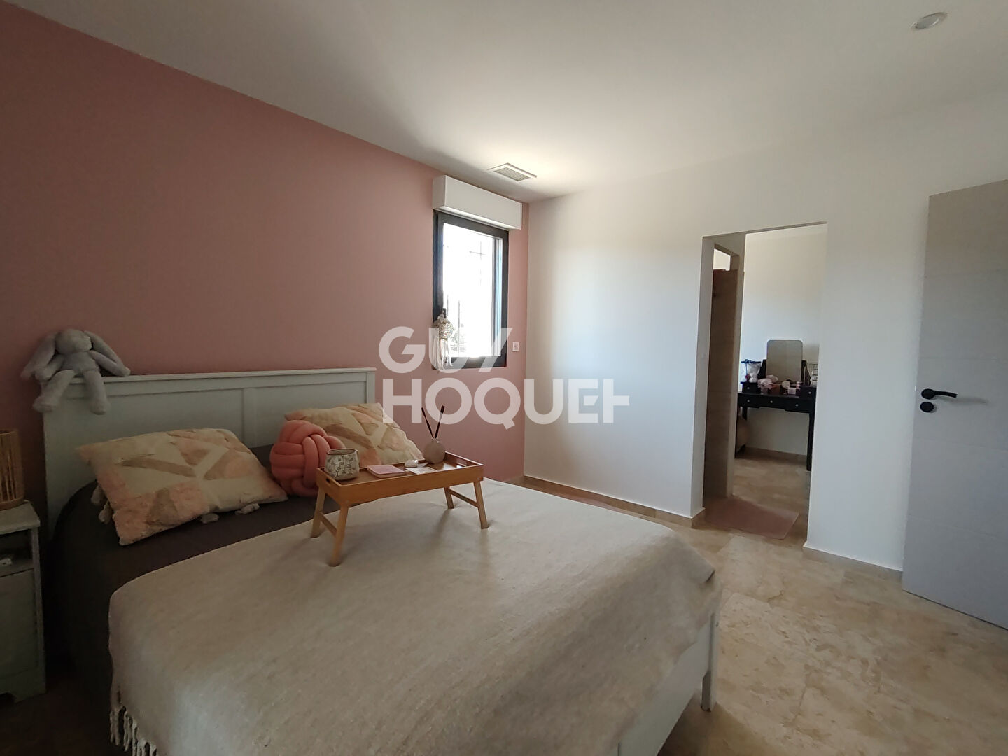Carpentras - Maison R+1 - 279 m² (dont véranda 48 m²) - 5 chambres, 2 garages, Piscine et Forage