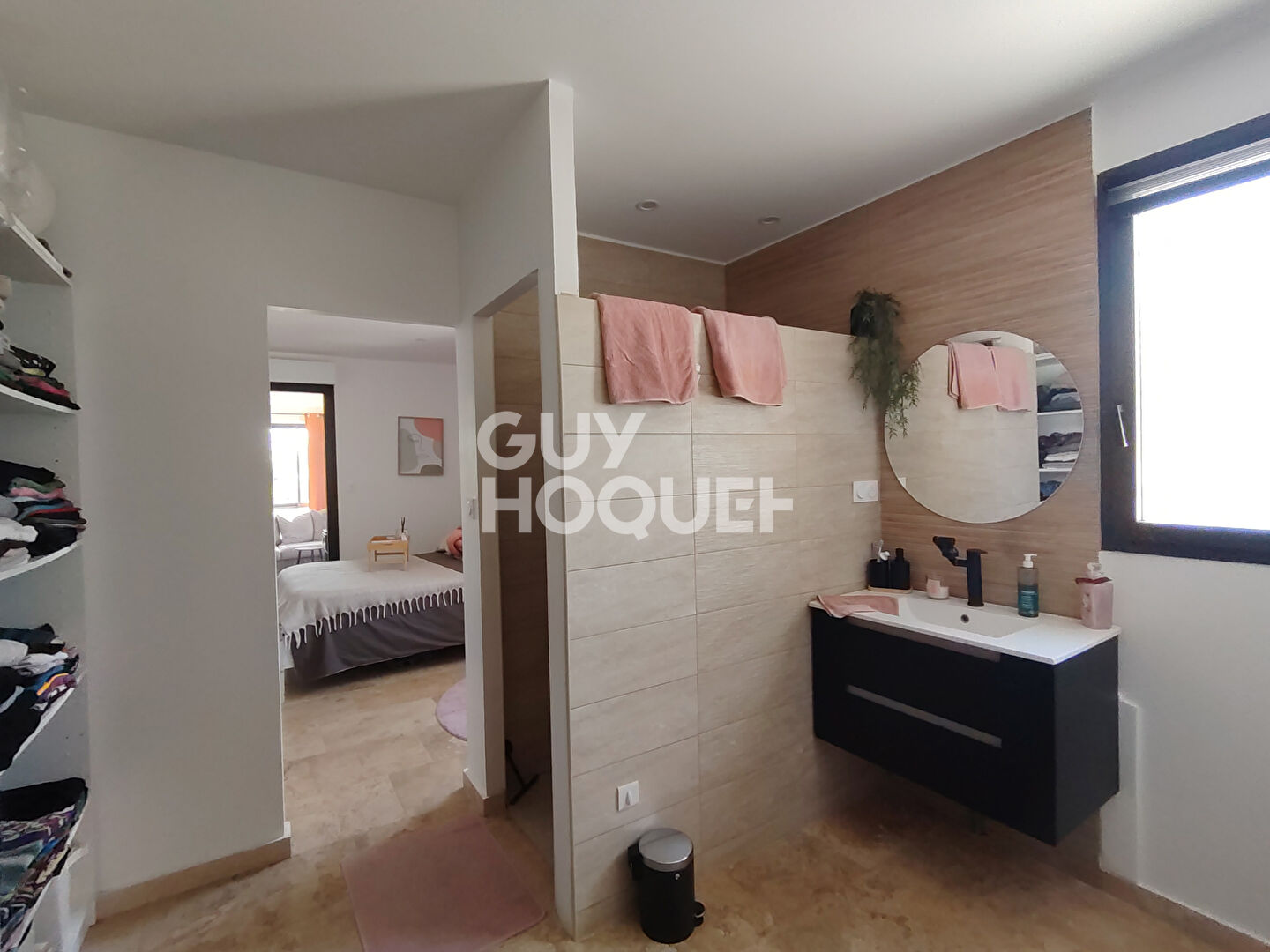 Carpentras - Maison R+1 - 279 m² (dont véranda 48 m²) - 5 chambres, 2 garages, Piscine et Forage
