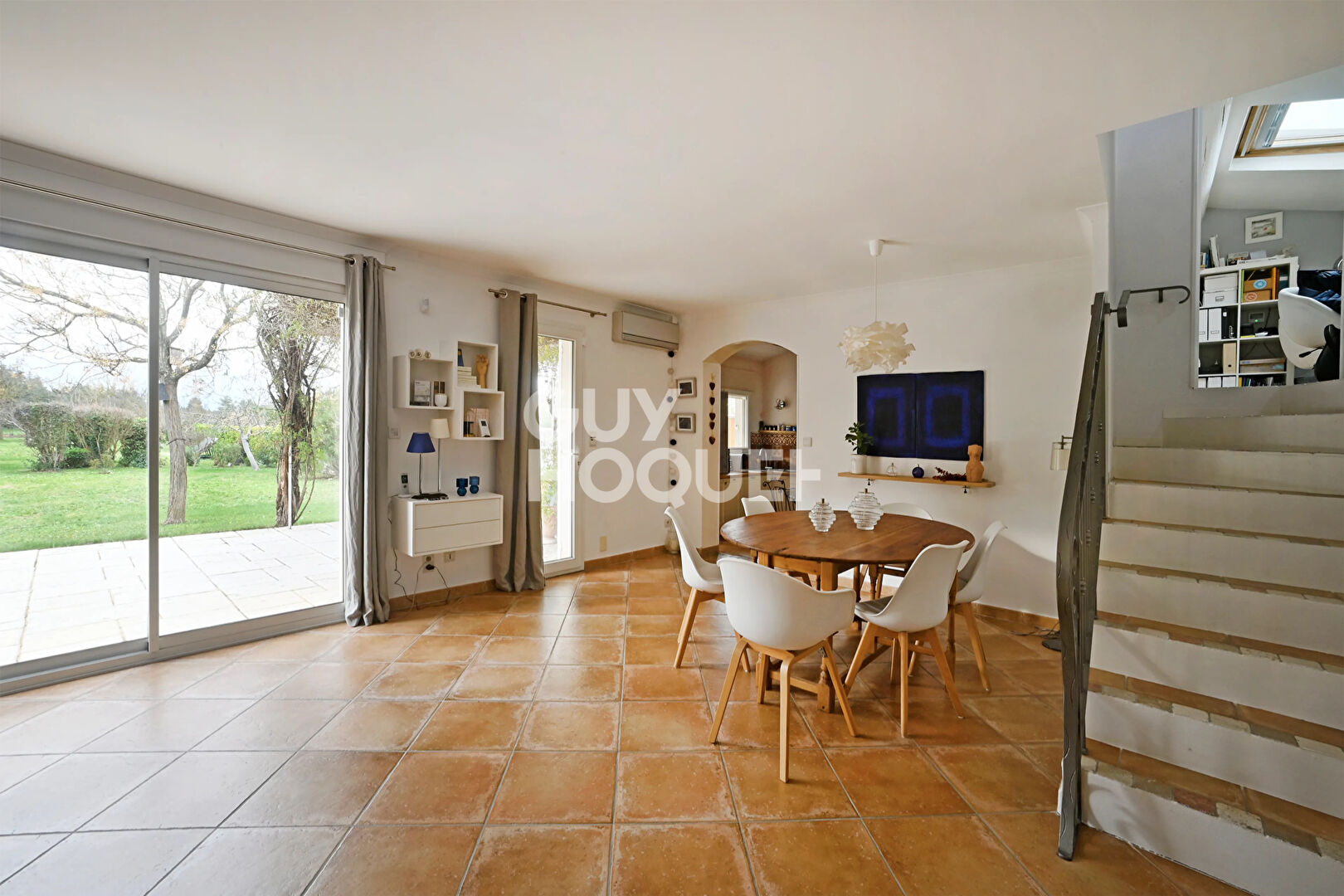 Maison familiale 147 m² - Excellent DPE AA - Terrain 2 557 m² piscinable