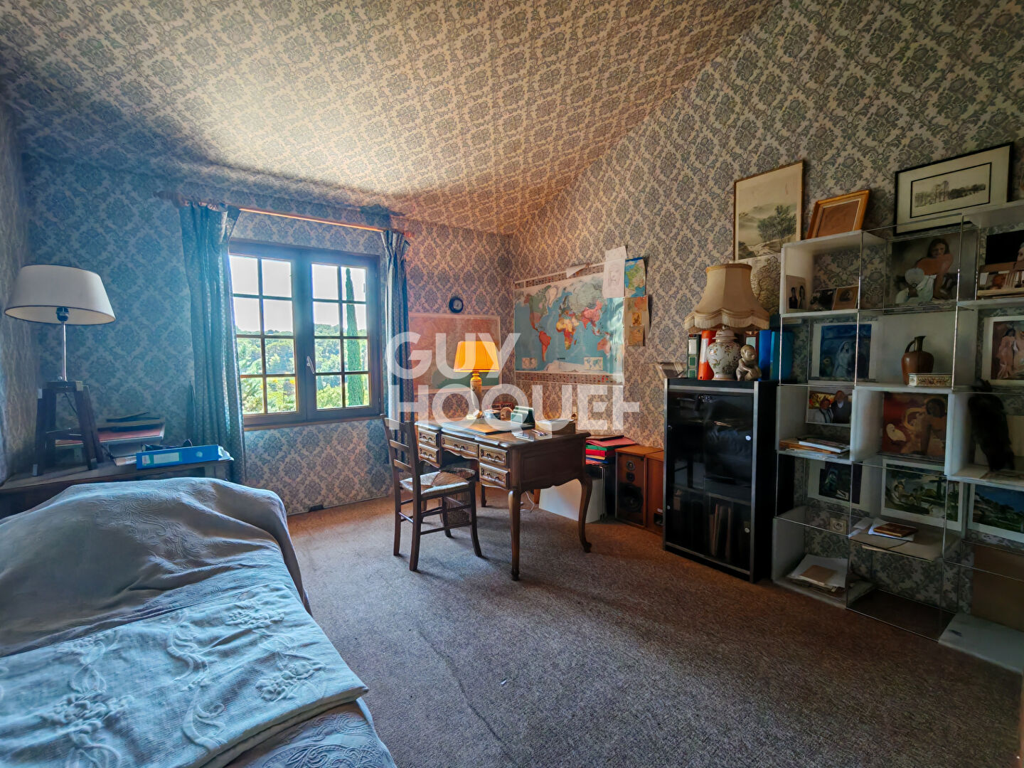 Maison BEAUMES-DE-VENISE - 200 m² habitables - R+1 - Piscine, Garage, Terrasse, Atelier