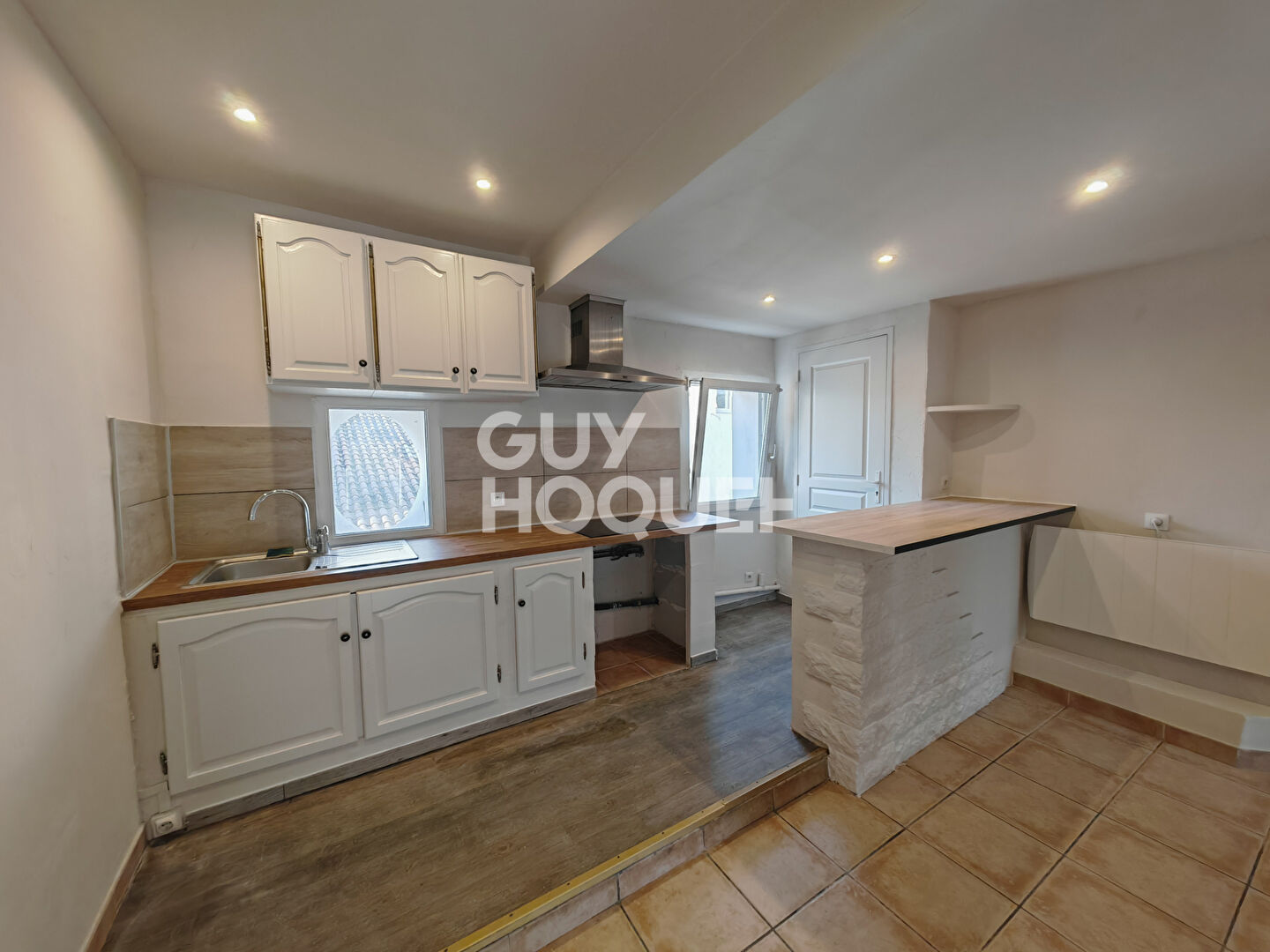 Appartement 3 pièces à vendre au centre-ville de Carpentras - Réf. 1786