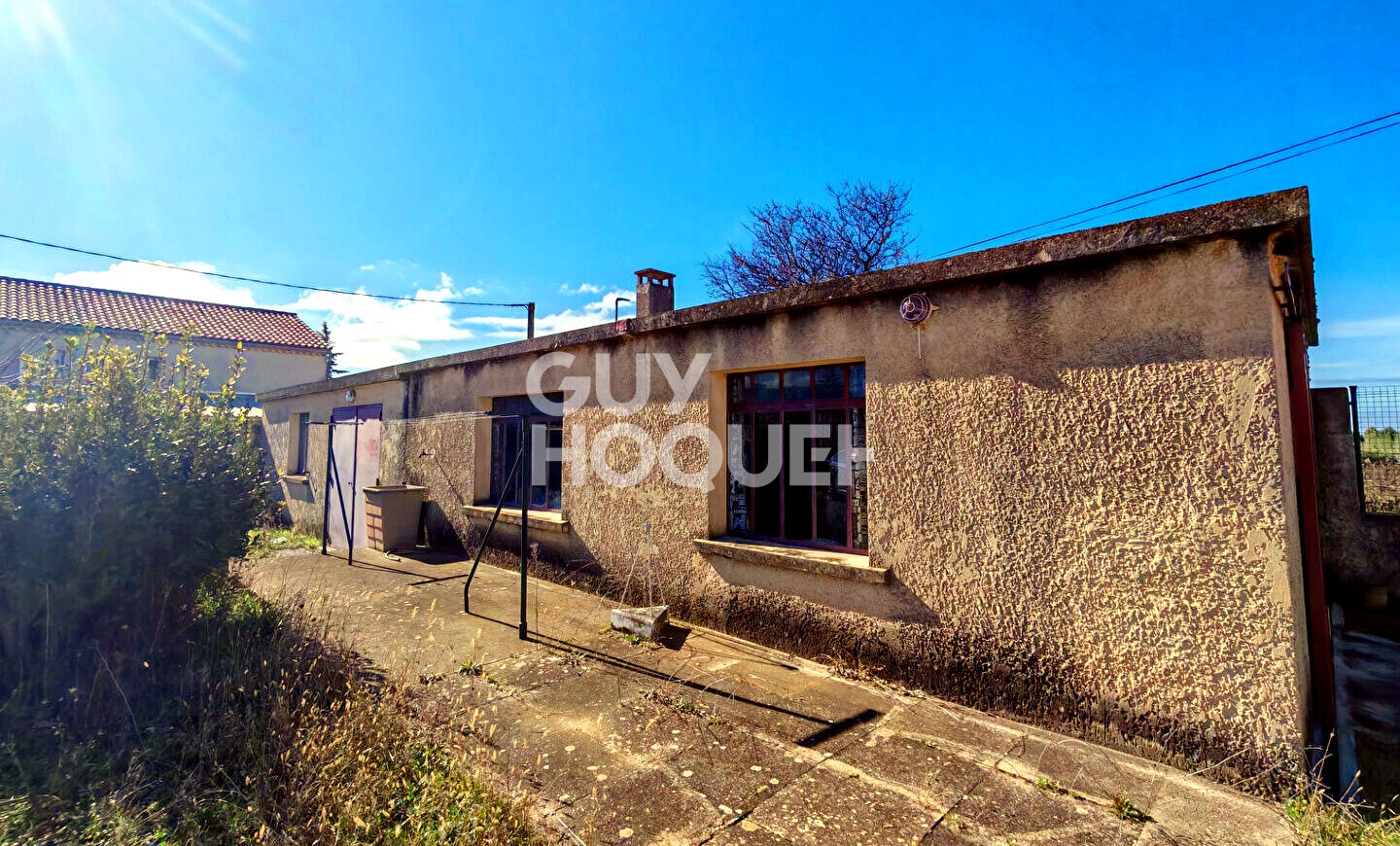 Ensemble immobilier exceptionnel - Maison avec T2 indépendant et plus de 260 m² de garages.