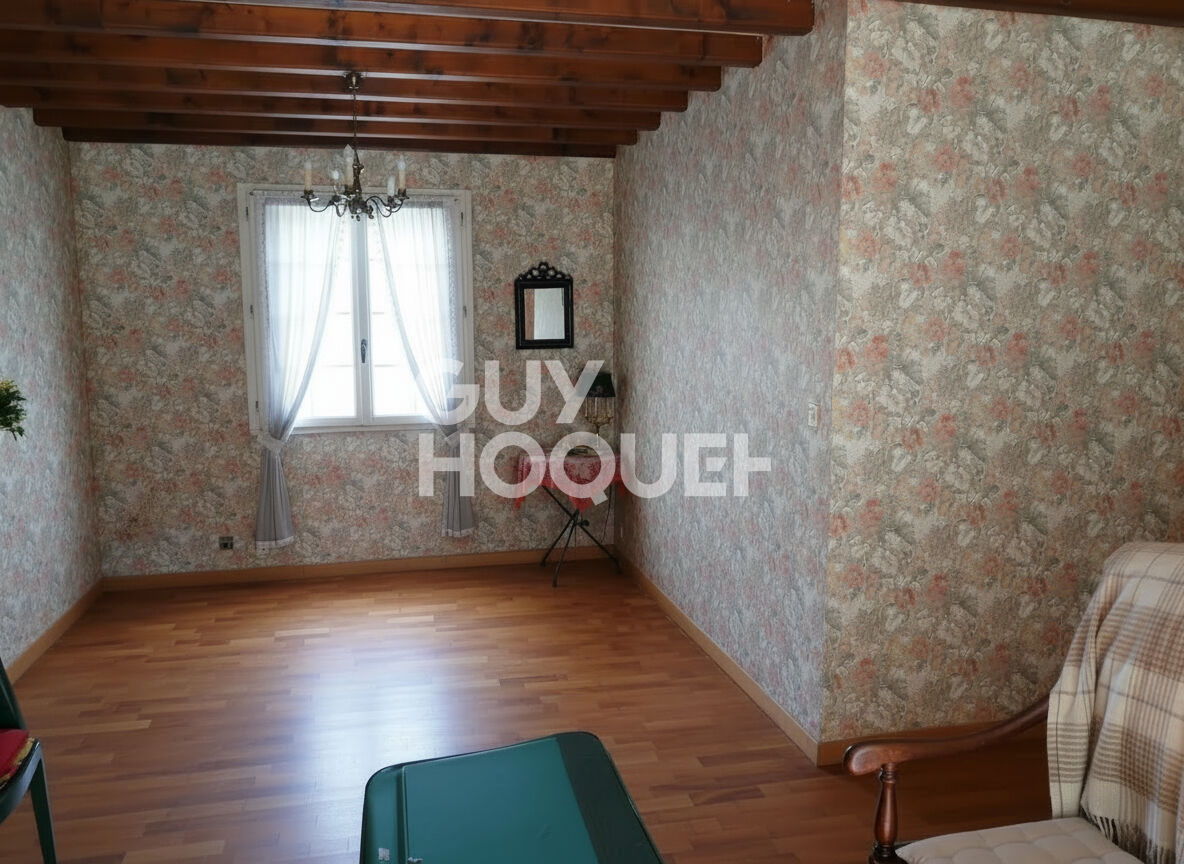 Maison familiale 4 chambres avec terrasse ? Fort potentiel dans quartier recherché