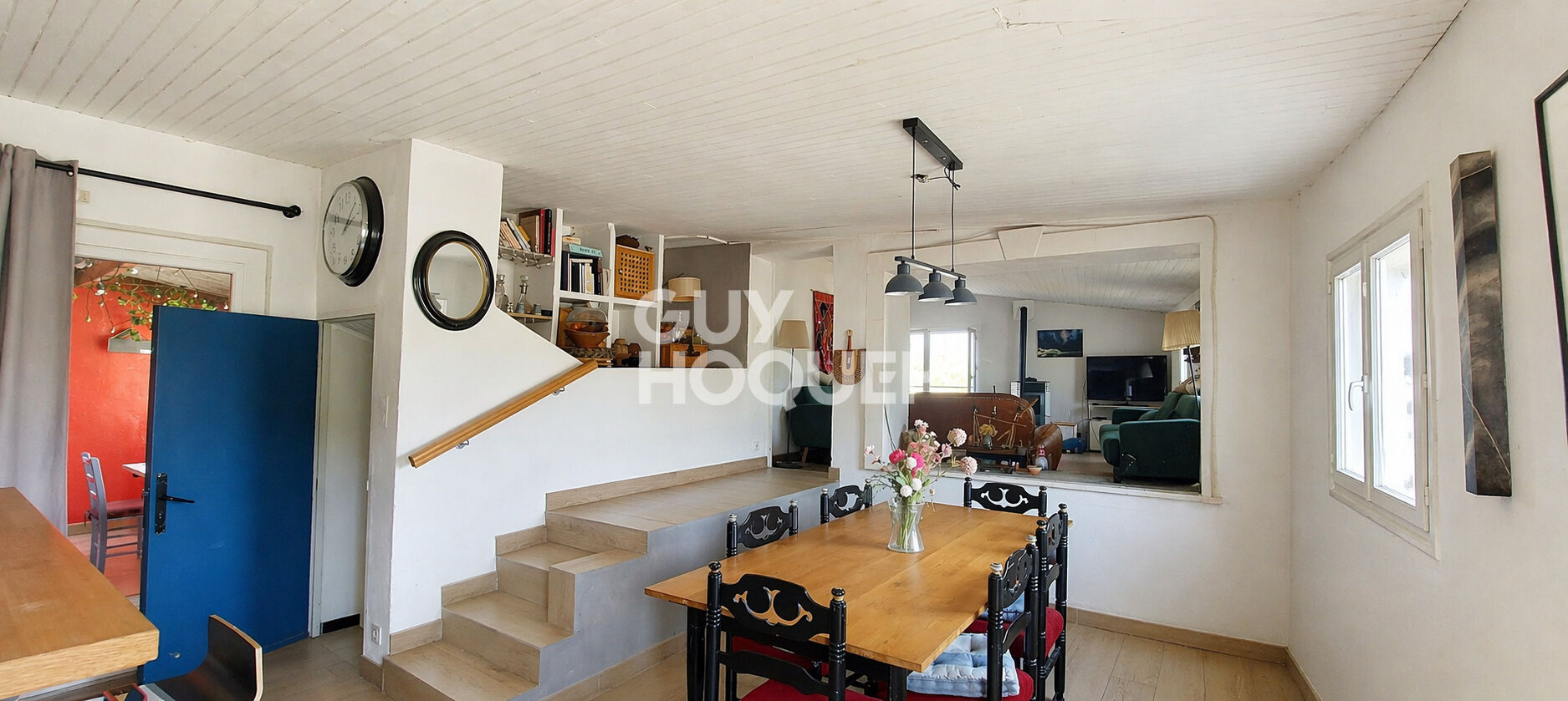 Malaucène - Maison de village avec vue - 7 pièces de 179 m² - Jardin, Terrasse , Garage et Cave